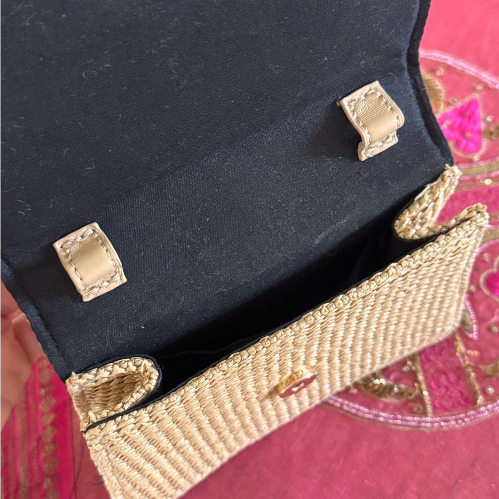 Top Handle Woven Handbag - Picture 3 of 4